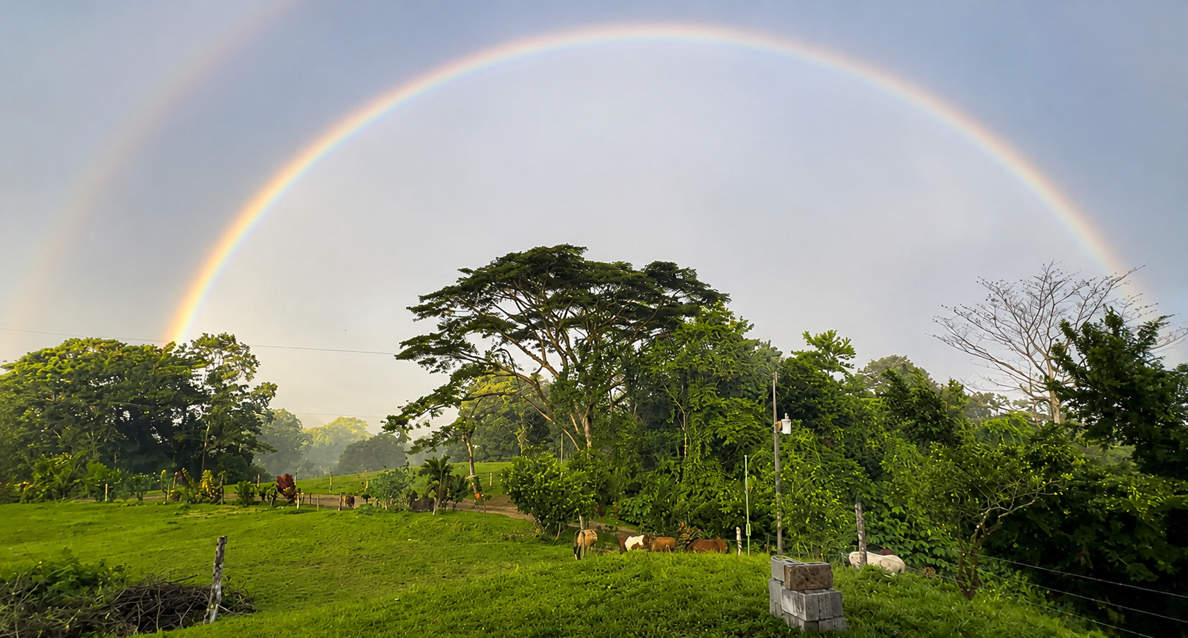 A double rainbow over the valley at Casa Venado